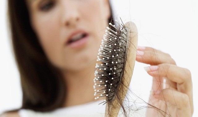 girls hair fall